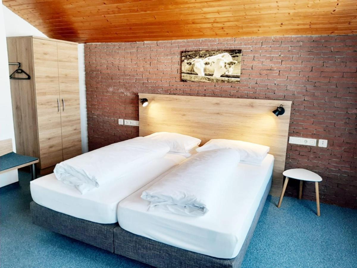 Weixler Schindelberg Hotel โอเบอร์สเทาเฟิน ภายนอก รูปภาพ