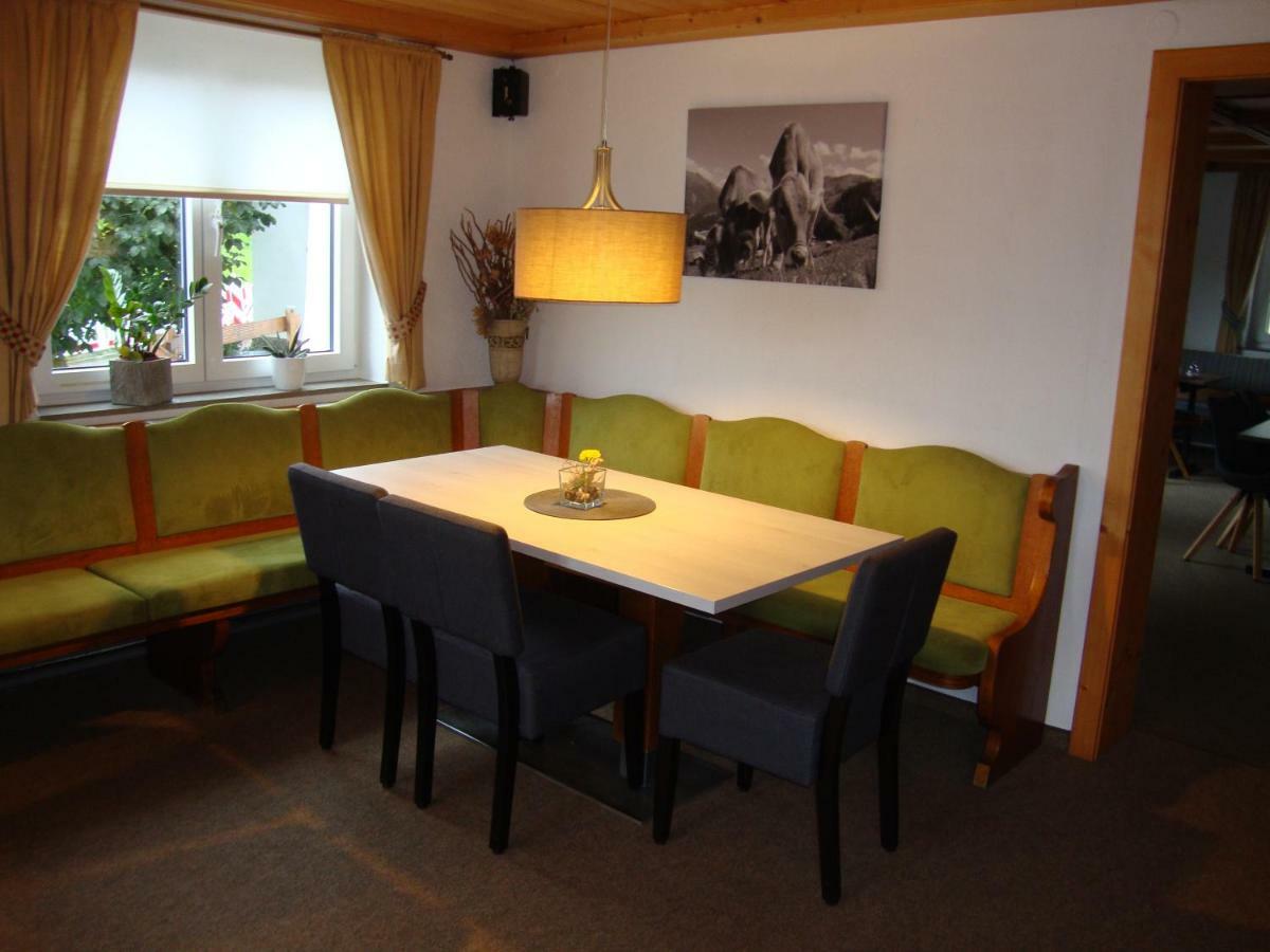 Weixler Schindelberg Hotel โอเบอร์สเทาเฟิน ภายนอก รูปภาพ